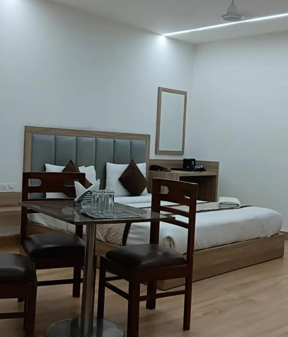 Hotel The Metropolitan Inn Igi Airport New Delhi 4*,  India