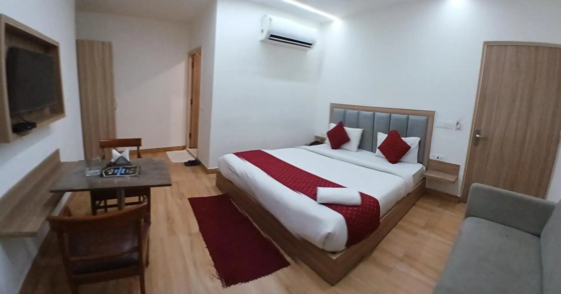 Hotel The Metropolitan Inn Igi Airport New Delhi 4*,  India