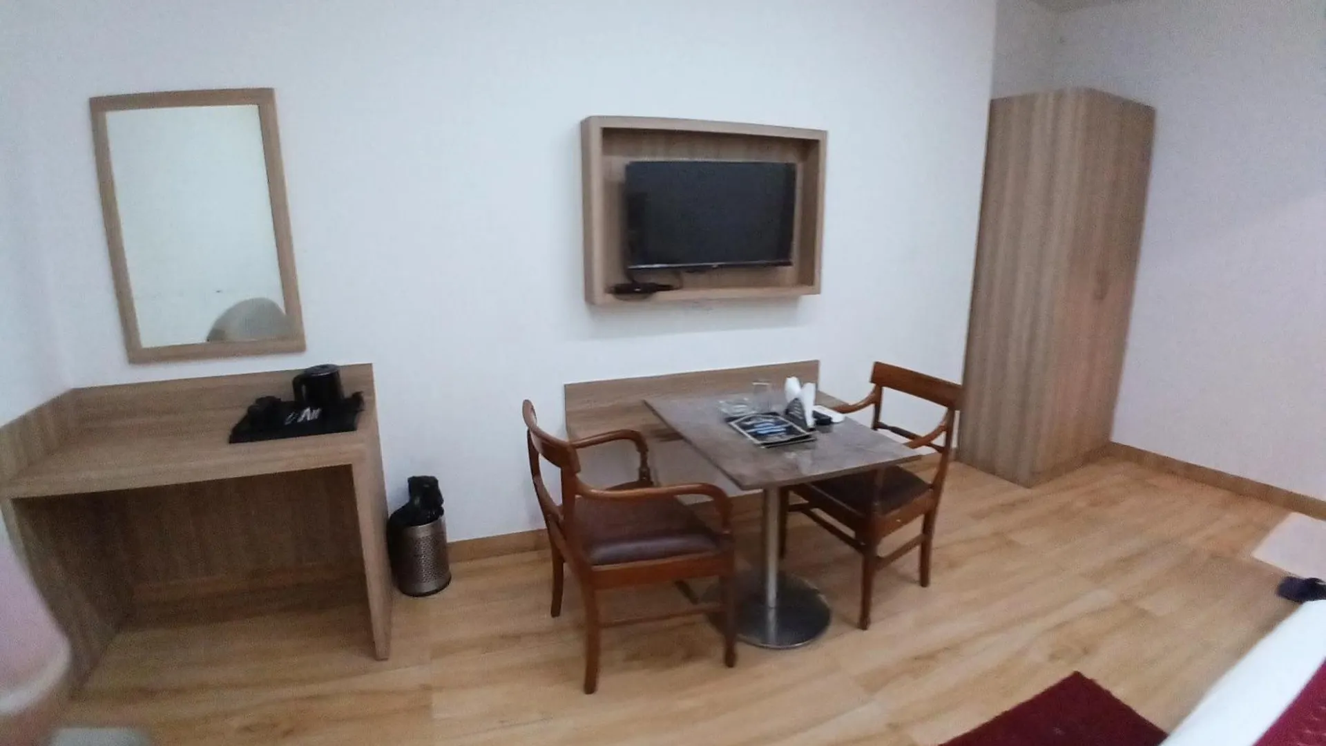 Hotel The Metropolitan Inn Igi Airport New Delhi India