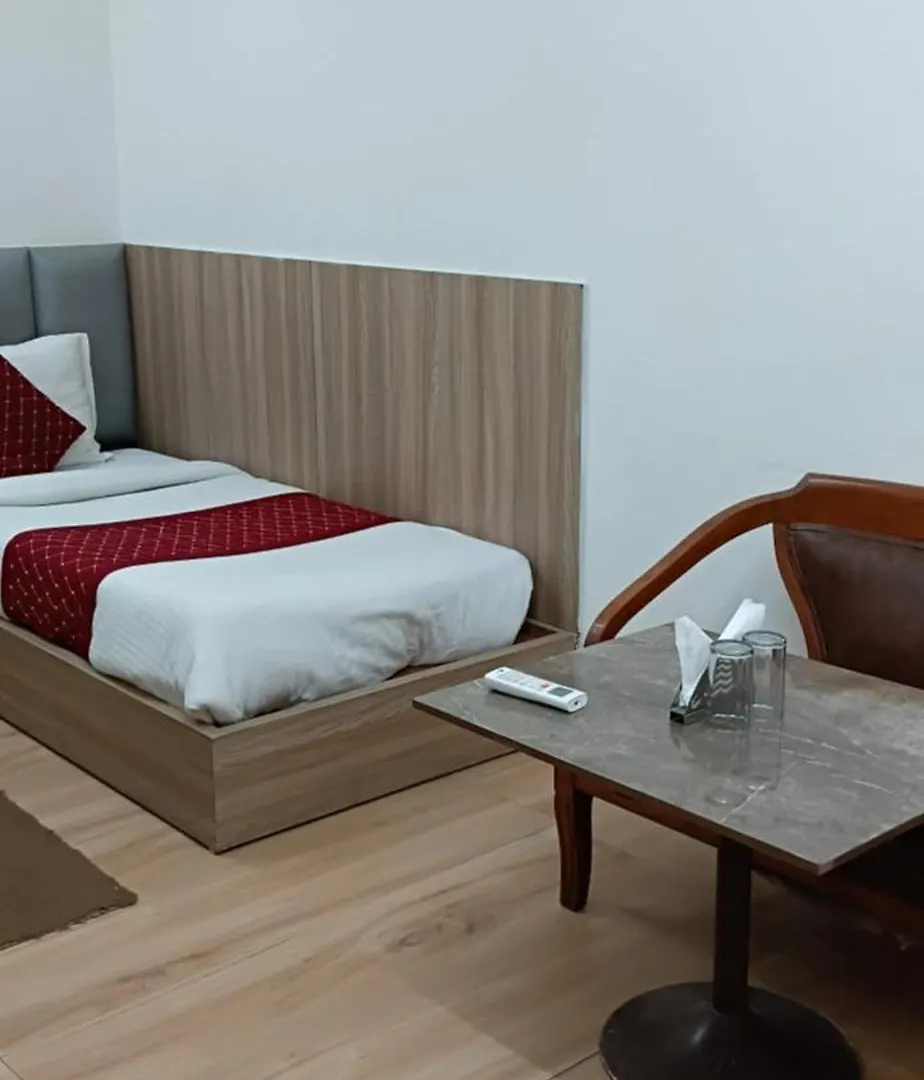 Hotel The Metropolitan Inn Igi Airport New Delhi India