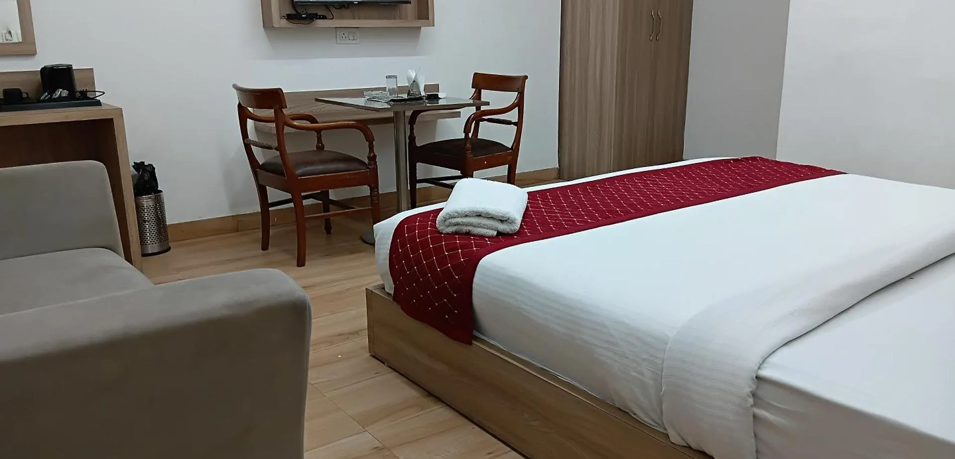 Hotel The Metropolitan Inn Igi Airport New Delhi India