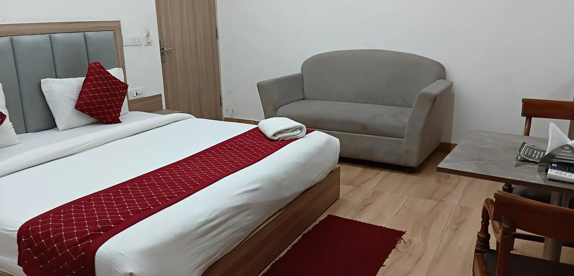 Hotel The Metropolitan Inn Igi Airport New Delhi